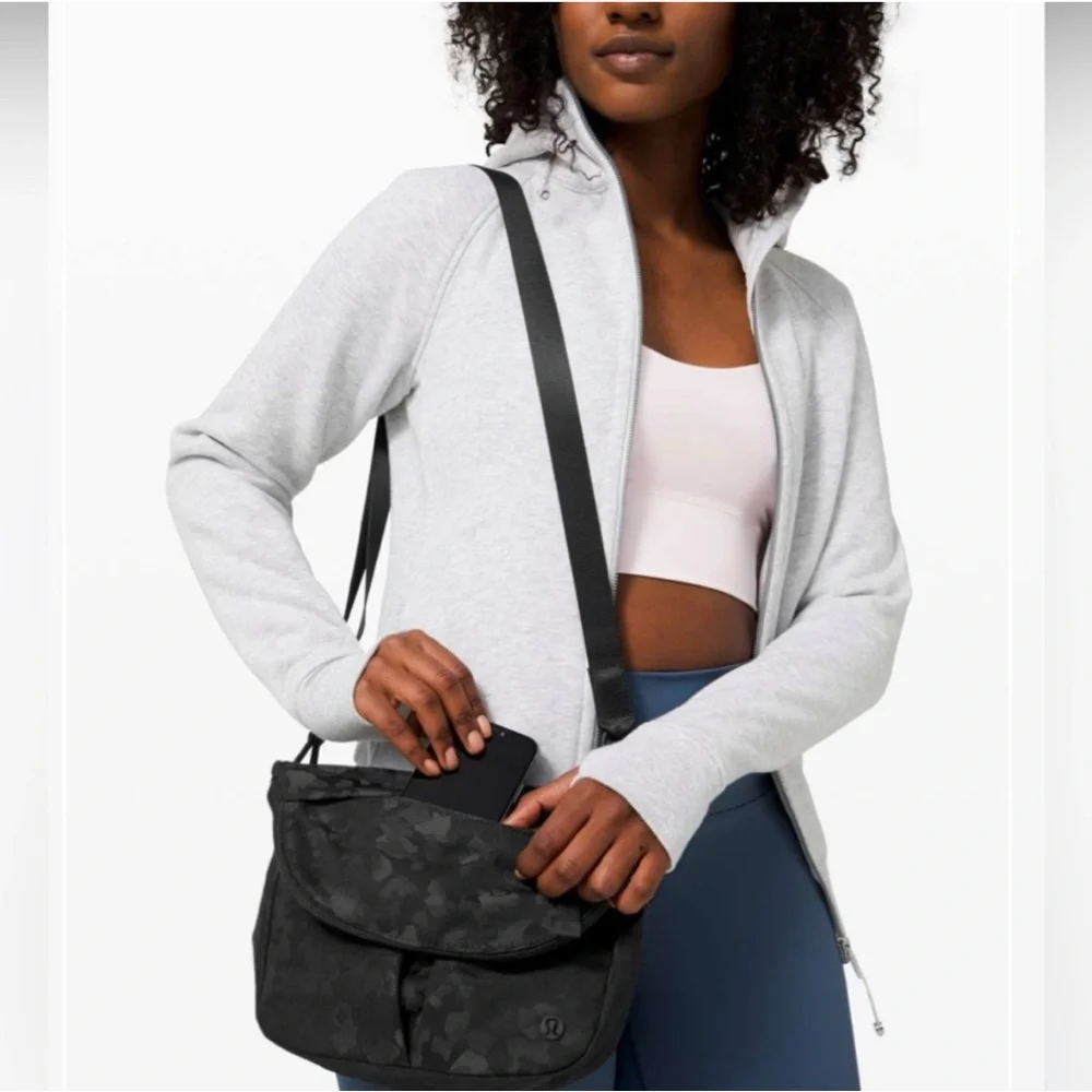 Lululemon All Night Festival Bag *5L Fragment Camo Jacquard Black Deep Coal - Picture 2 of 6